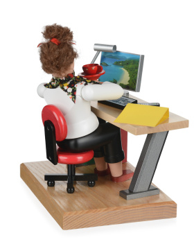 Räucherfrau Computerarbeitsplatz, weiblich